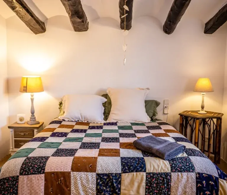 habitacion-11-casa-rural-masia-penedes-enoturismo